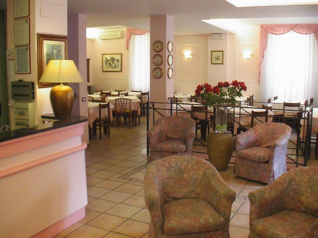Hotel Venezia Montecatini Terme Dış mekan fotoğraf