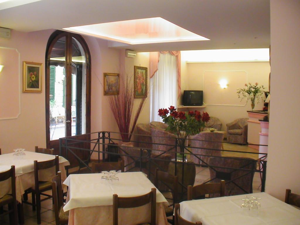 Hotel Venezia Montecatini Terme Dış mekan fotoğraf