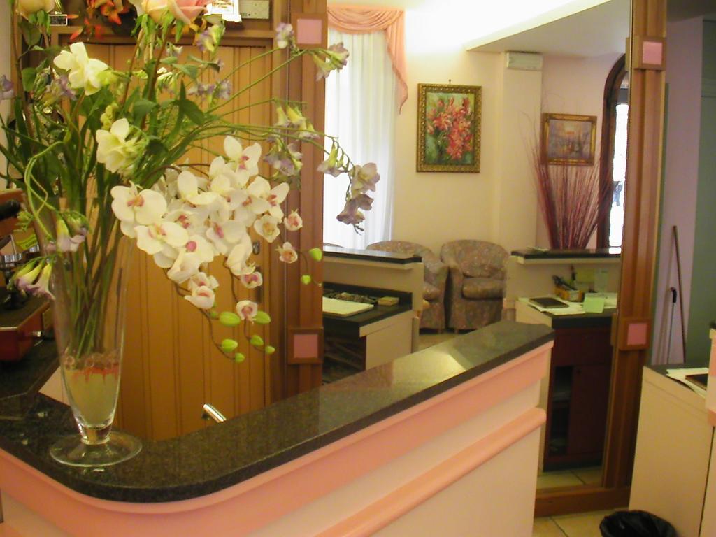 Hotel Venezia Montecatini Terme Dış mekan fotoğraf