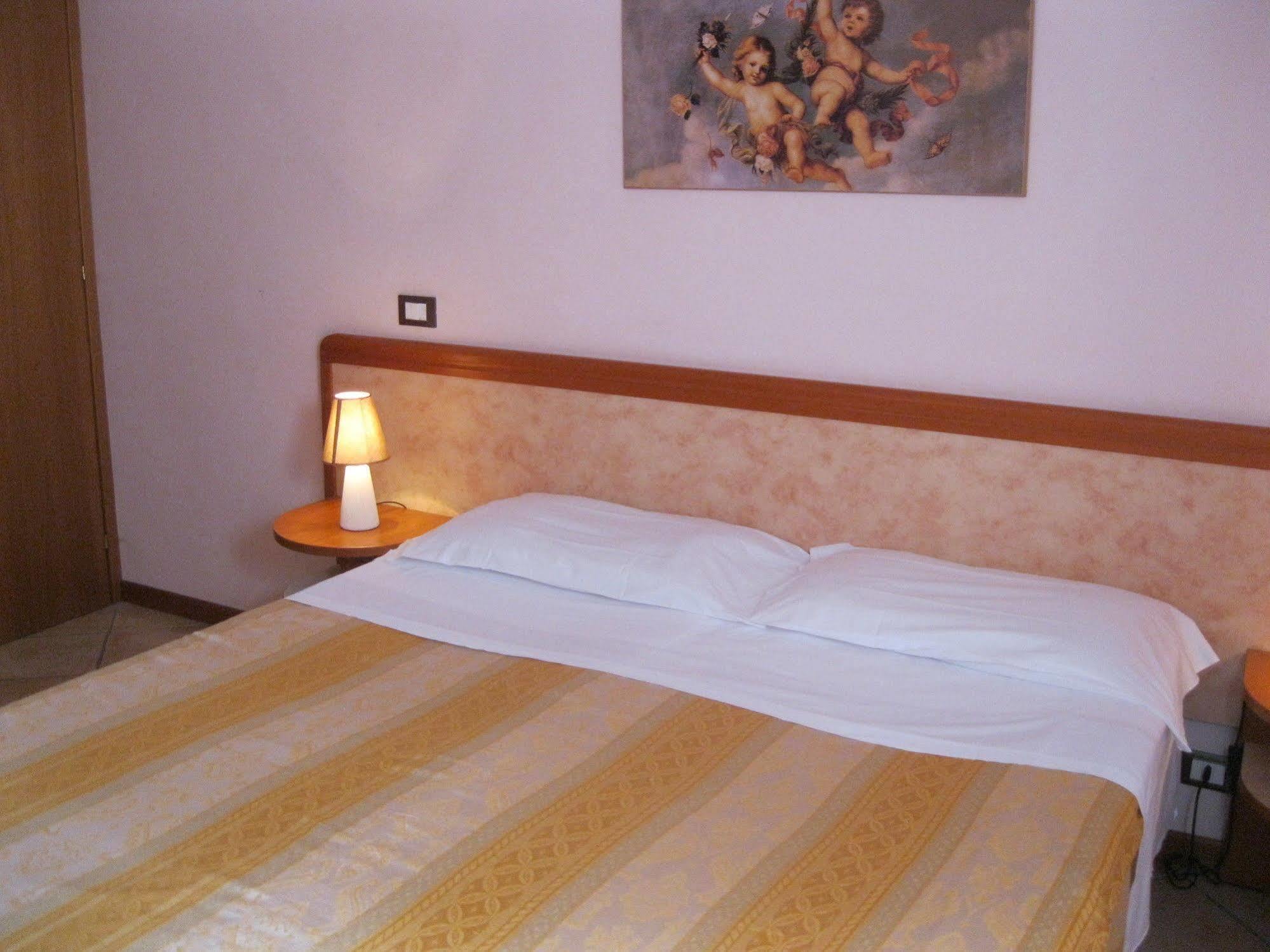 Hotel Venezia Montecatini Terme Dış mekan fotoğraf
